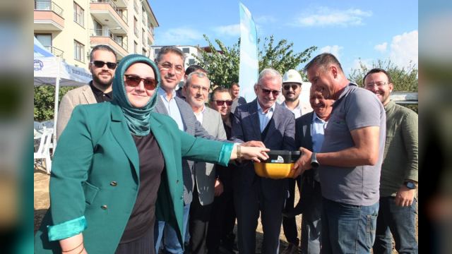 Burhaniye Ören Yolunda Cami İnşaatının Temeli Atıldı